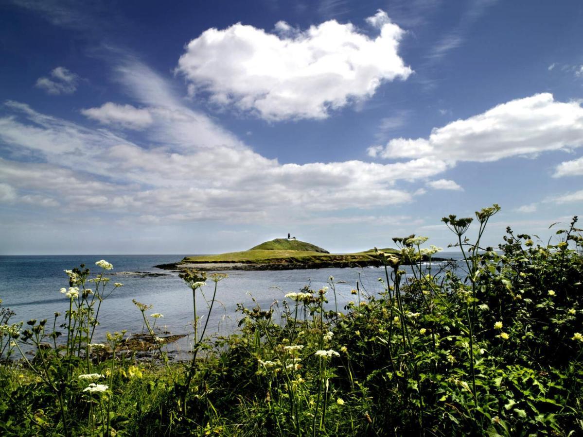 Ballycotton Holiday Apartment No 6 By Trident Holiday Homes Dış mekan fotoğraf
